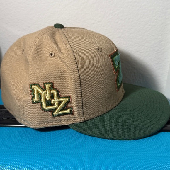 New Era New Orleans Zephyrs MiLab Tan Fitted Cap with Green Logo Size 7 3/8 - Picture 3 of 7